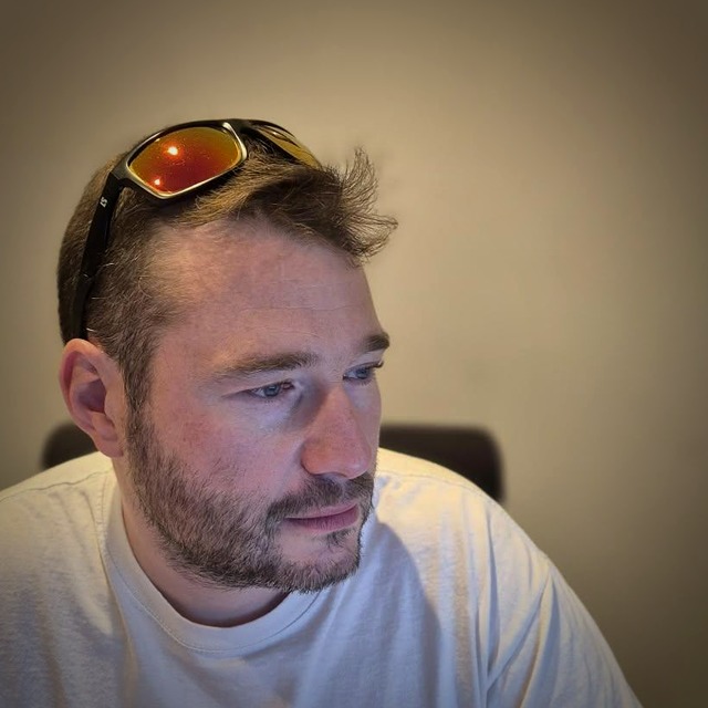 Eddy, gérant chez AG Sport Reprog